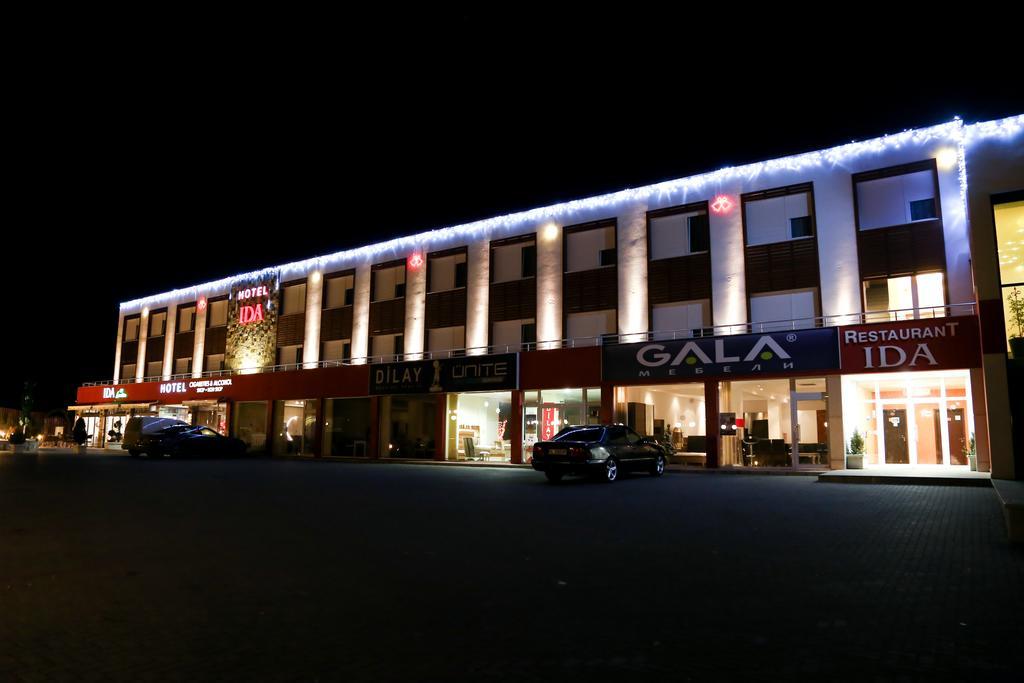 Hotel & Restaurant Ida Kŭrdzhali Eksteriør billede